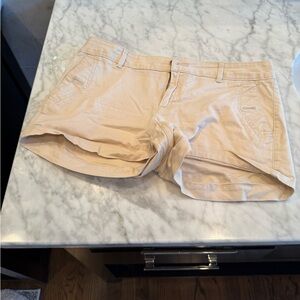 Banana Republic Khaki Shorts Size 2, excellent condition